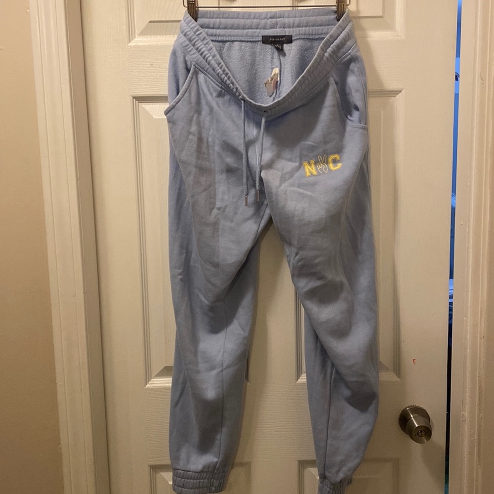 SWEATPANTS